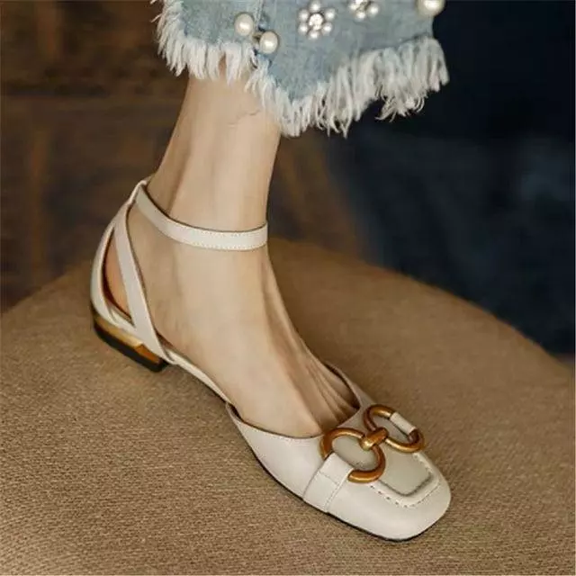 Casandra Flat Shoes