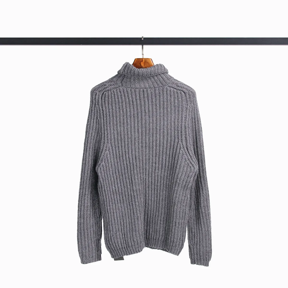 HIGH COLLAR JUMPER IN REFLECTIVE WOOLEN KNIT