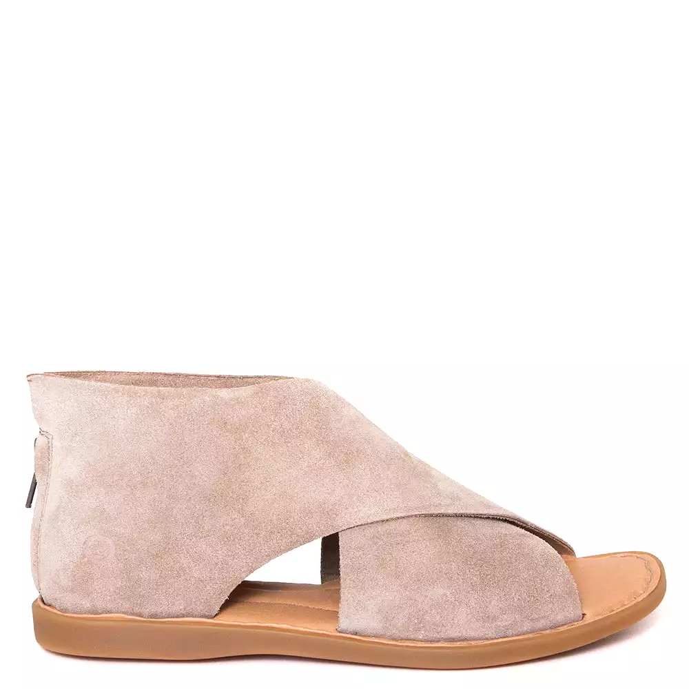 Iwa Women's Suede Sandal