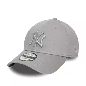 NEW ERA New York Yankees League Essential Grey 39THIRTY Stretch Fit Cap